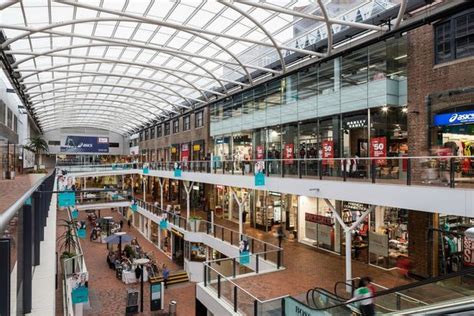 birkenhead point outlet shopping centre.